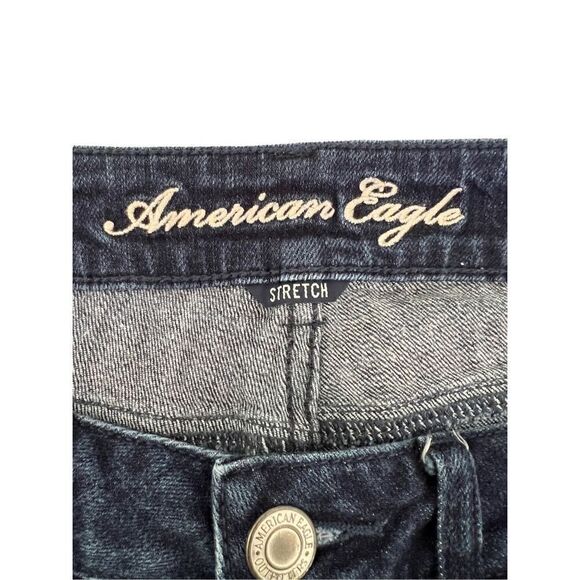 American Eagle Outfitter Women’s Jean Shorts Stretch Distressed SZ 4 - Picture 5 of 9